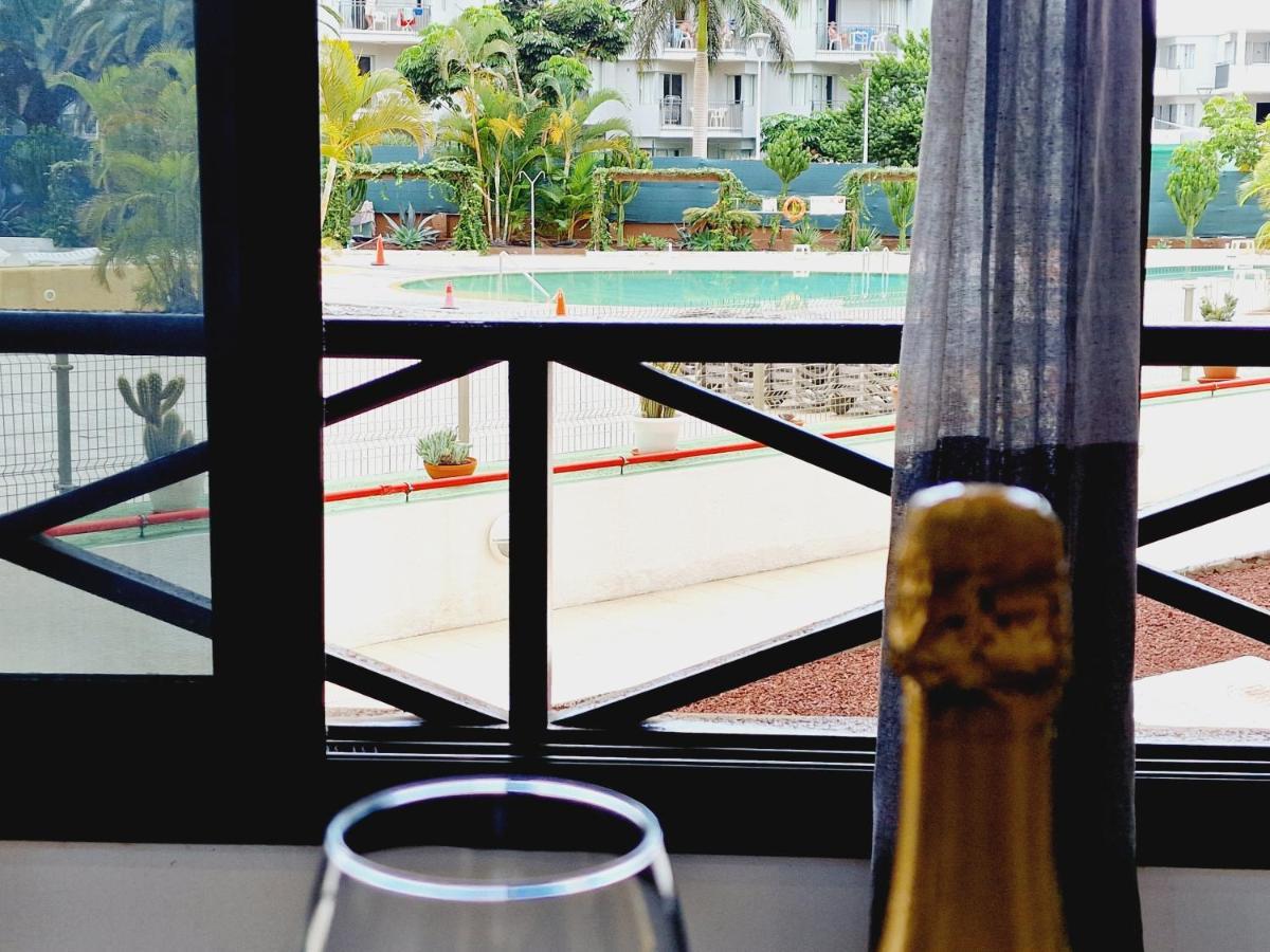 Luxury San Marino Apartment & Pool View 洛斯克里斯蒂亚诺斯 外观 照片