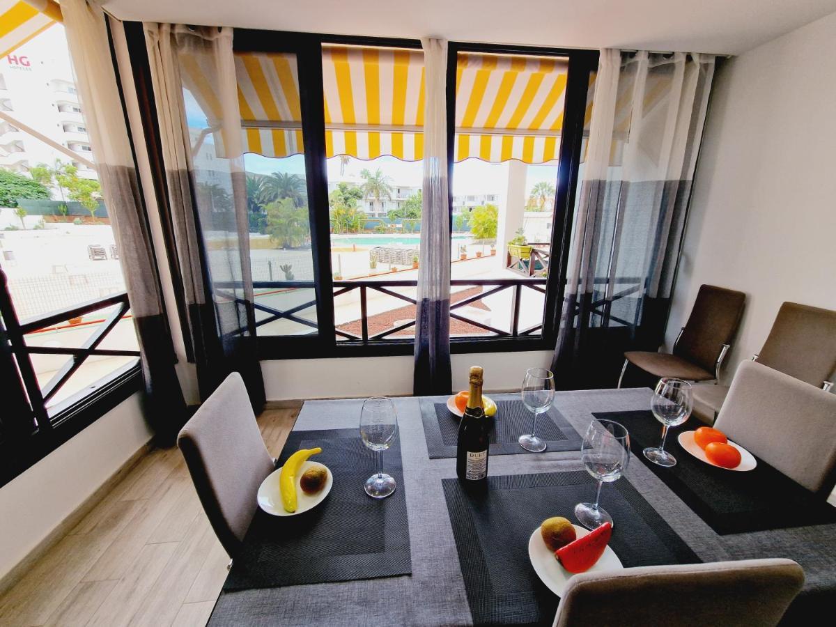 Luxury San Marino Apartment & Pool View 洛斯克里斯蒂亚诺斯 外观 照片