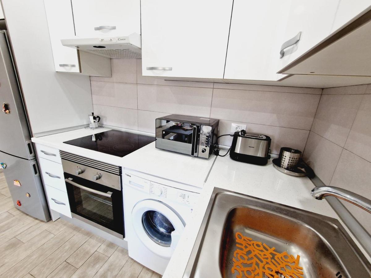 Luxury San Marino Apartment & Pool View 洛斯克里斯蒂亚诺斯 外观 照片